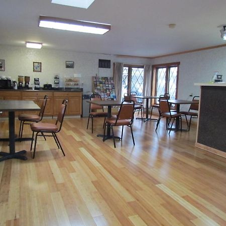 Cherry Lane Motor Inn Amish Country 롱크스 외부 사진